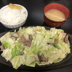 元祖びっくり亭 - 料理写真:鉄板焼１人前800円