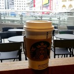 スターバックス・コーヒー - 柏そごうの回転レストラン（閉店済）が見えます。