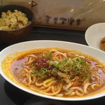 保土ケ谷パーキングエリア(下り線)フードコート - きのこの冷し旨辛うどん&きのこご飯withコロッケ