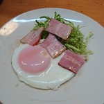 田中家 - ベーコンエッグ