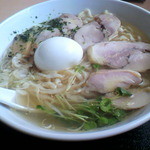 Jikasei Ramen Kikuya Shokudou - 菊屋ラーメン(塩・手打ち)