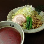 麺処 田ぶし - 辛田ぶしつけ麺。横浜店オリジナル！突き抜ける辛さに箸が止まらない！