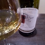 レストラン バカール - オマール海老に合わせてグラスで白ワイン『アルザス』