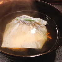 津の守坂 小柴 - スズキ、ゴマ豆腐
                    