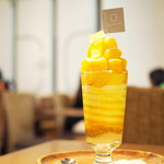 C＋ - タピオカボンボンパフェ・マンゴー