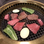 焼肉団欒さじろ - 焼肉アップ