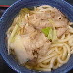 小諸そば - 香味豚うどん（輪切ネギ追加前）