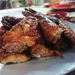 Restaurant Wong Ah Wah - 黄亜華招牌焼鶏̪Signature Roast Chicken Wingsチキンウィング(RM21)　絶対食べなくちゃ！