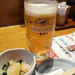 Ajiwaiya - 生ビールとお通し