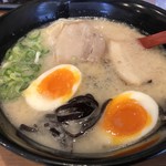 一成 - らーめん こく味＝５００円
      煮たまご＝１００円