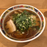 千番 - ニンニクラーメン