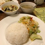 タイ料理 スワンナプームタイ - カレーセット