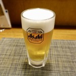 燻製香房　燻し屋 - ［2019/08］燻しプレートセット(1200円)に付属する生ビール