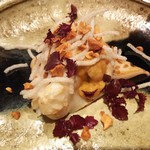 にしぶち飯店 - ●イシカゲガイ、ウニ、九条ねぎと生姜のソース