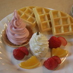 カフェ・ラナイ - ふわふわワッフル♪