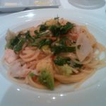 アマルフィイ・モデルナ - パスタはあっさり、麺は固め、おいしい