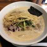 中華そば 正念場 - 平打ちストレート中細麺