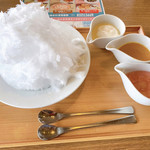 ココス - 純氷かき氷 ピーチ&マンゴー 590円