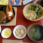 カフェ　ポテチ - ハンバーグとエビフライ定食