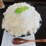 かどしげ農園 カキ氷店 - りんごかき氷
