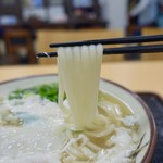 駅一食堂 とくやま - ［2019/08］玉子うどん(390円)