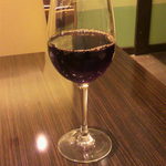 ミラノ食堂 イオン高の原ショッピングセンター内 - グラスワイン赤