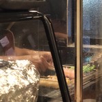 焼鳥 若竹 - 焼き台は依然とは逆向