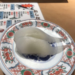 廻鮮寿司 塩釜港 - イカ¥150