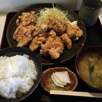 食堂 くろき - 鳥のからあげ定食850円税込