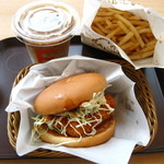 First Kitchen - 【2011-07-30】特撰海老かつバーガー レギュラーセット \720