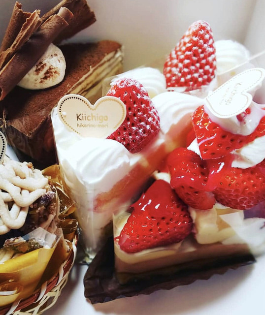 菓子屋 木いちご Kiicigo 光の森 ケーキ 食べログ