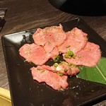 焼肉 ジナン - 厚切り上タン塩