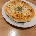 花の舞 - サーモンクリームピザ