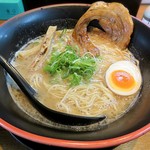 ど真ん中 - 【豚骨らーめん】￥700