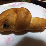 壱弐参 CAFE - 豆ぎっしりの豆パン