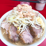 ラーメン二郎 神田神保町店 - 