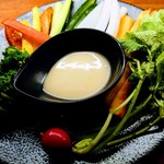 ダイニングバー MO-JI - バーニャカウダ