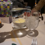 PLACHUTTA - スパークリング水