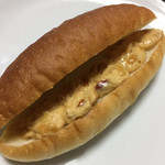 ノガタ ブレッド ファクトリー - ピーナッツクリームパン