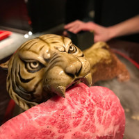 牛牛 西麻布 総本店 - 