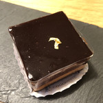 レピキュリアン - オペラ