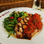 ラ・ベットラ・ダ・オチアイ - 塩づけ豚ロースのグリル 辛いプッタネスカソース