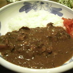 珈琲香舗カワシマ - カレーは大人のエリアだけあって結構スパイシー♪その中にも甘みがあって！！