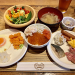 ビストロ エンドウ - 豪華な朝食