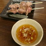 焼き鳥たれや - 鳥レバー塩、葱塩ごま油付き