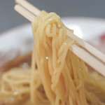 宝来家 - "餛飩湯麪（こんとんそば）"、麪條（きりむぎ）