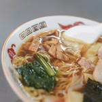 宝来家 - "餛飩湯麪（こんとんそば）"、筍乾（ほしたかむな）