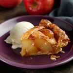 Warm apple pie & vanilla ice cream