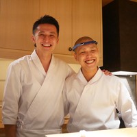 鮨 利﨑 - 仲良し！