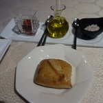 メゾンドゥジャルダン - パン